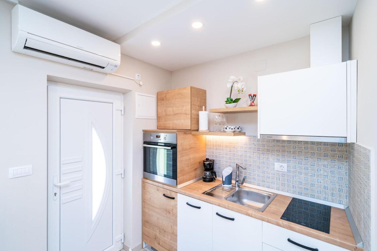 Studio apartment Lapad Ragusa Esterno foto
