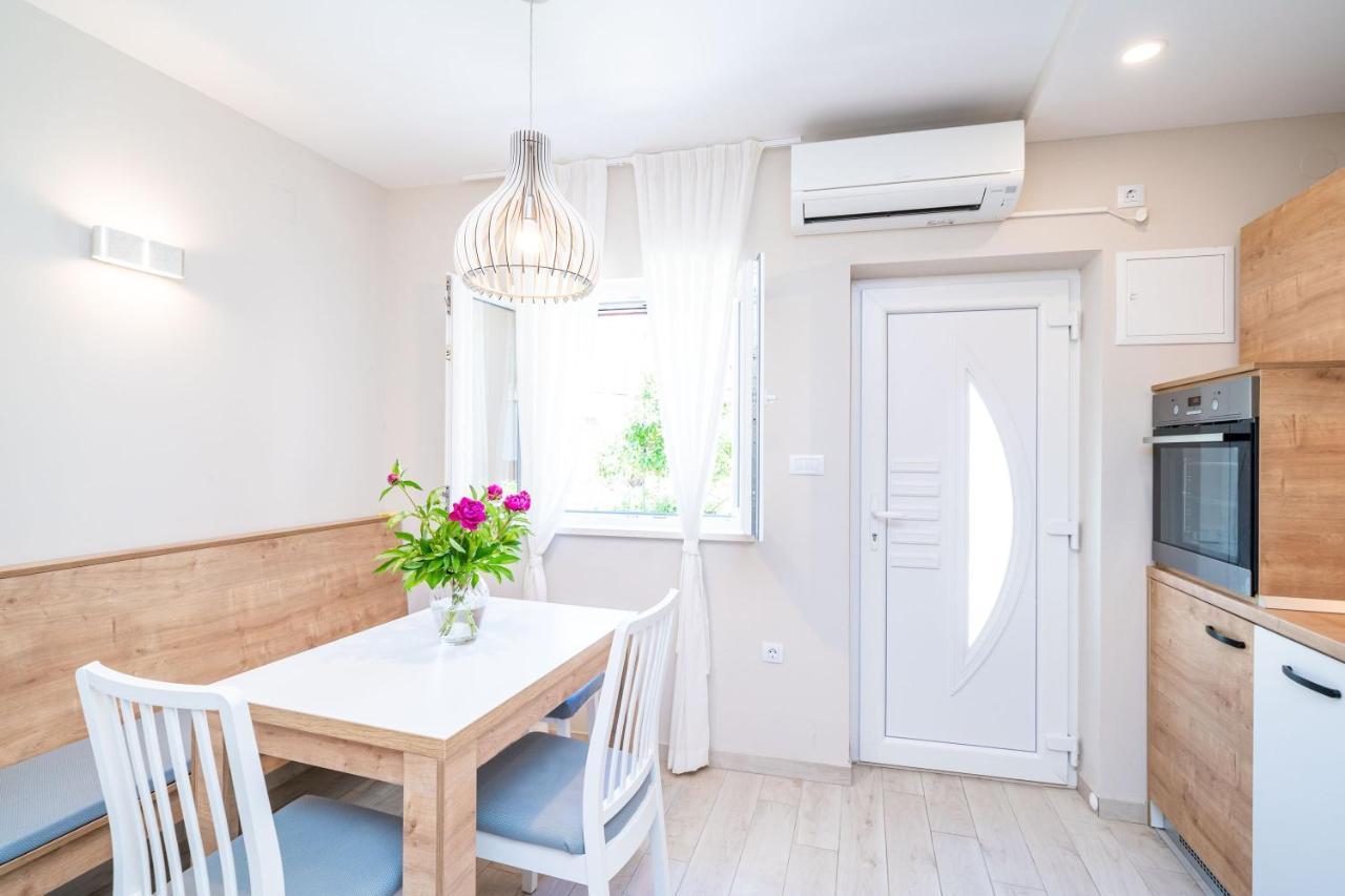 Studio apartment Lapad Ragusa Esterno foto