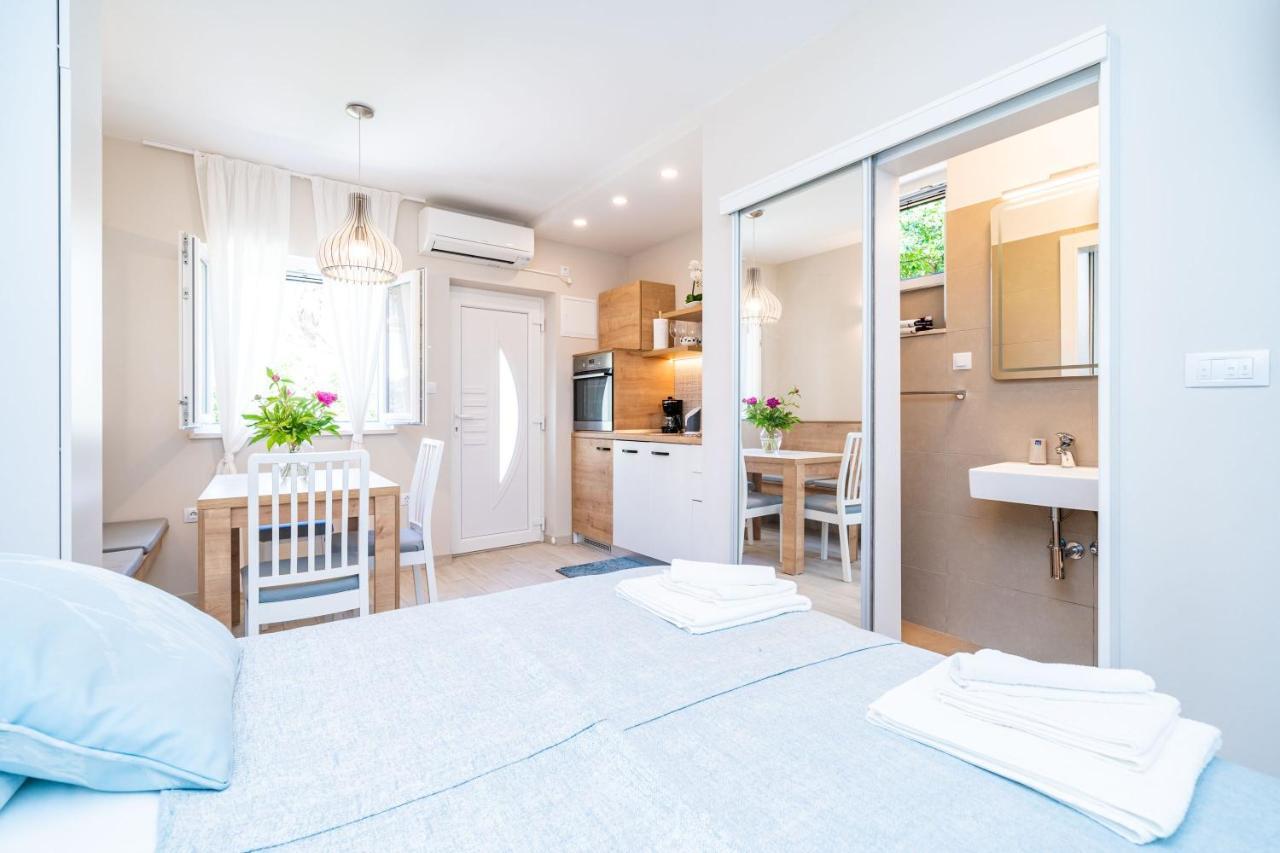 Studio apartment Lapad Ragusa Esterno foto